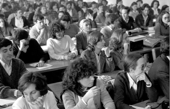 25th anniversary of the School of Humanities and Social Sciences and establishment of the Institute of Family Sciences
