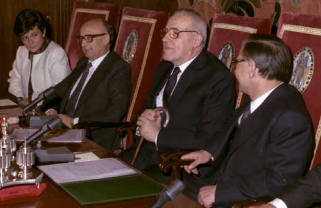 Tribute to Dr. Eduardo Ortiz de Landázuri