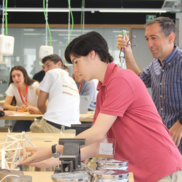 Degree in Industrial Design Engineering and Product Development + Global Industrial Design Engineering Program
