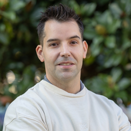 Ezker Marco Arrivillaga